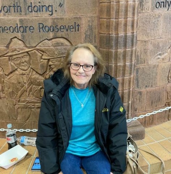 Meet your Posher, Raynette - Picture 1 of 1